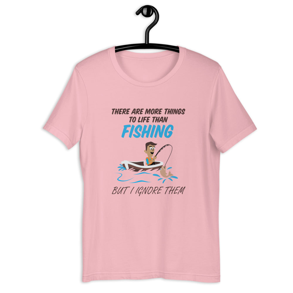 Funny Fishing T-Shirt "Ignore Many thing but Fishing" Customized Short-Sleeve Unisex T-Shirt for